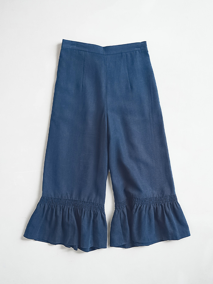 細絲花邊寬褲-板藍根