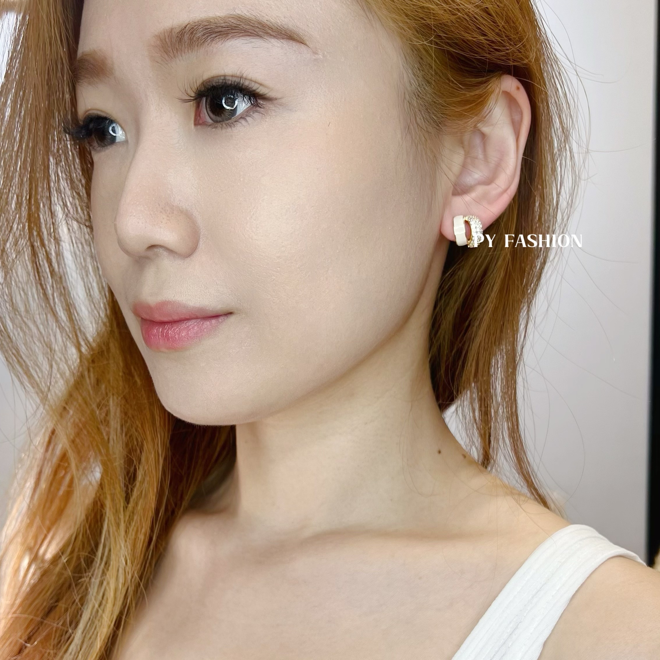 PYA0507 ELEGANT C EAR RING