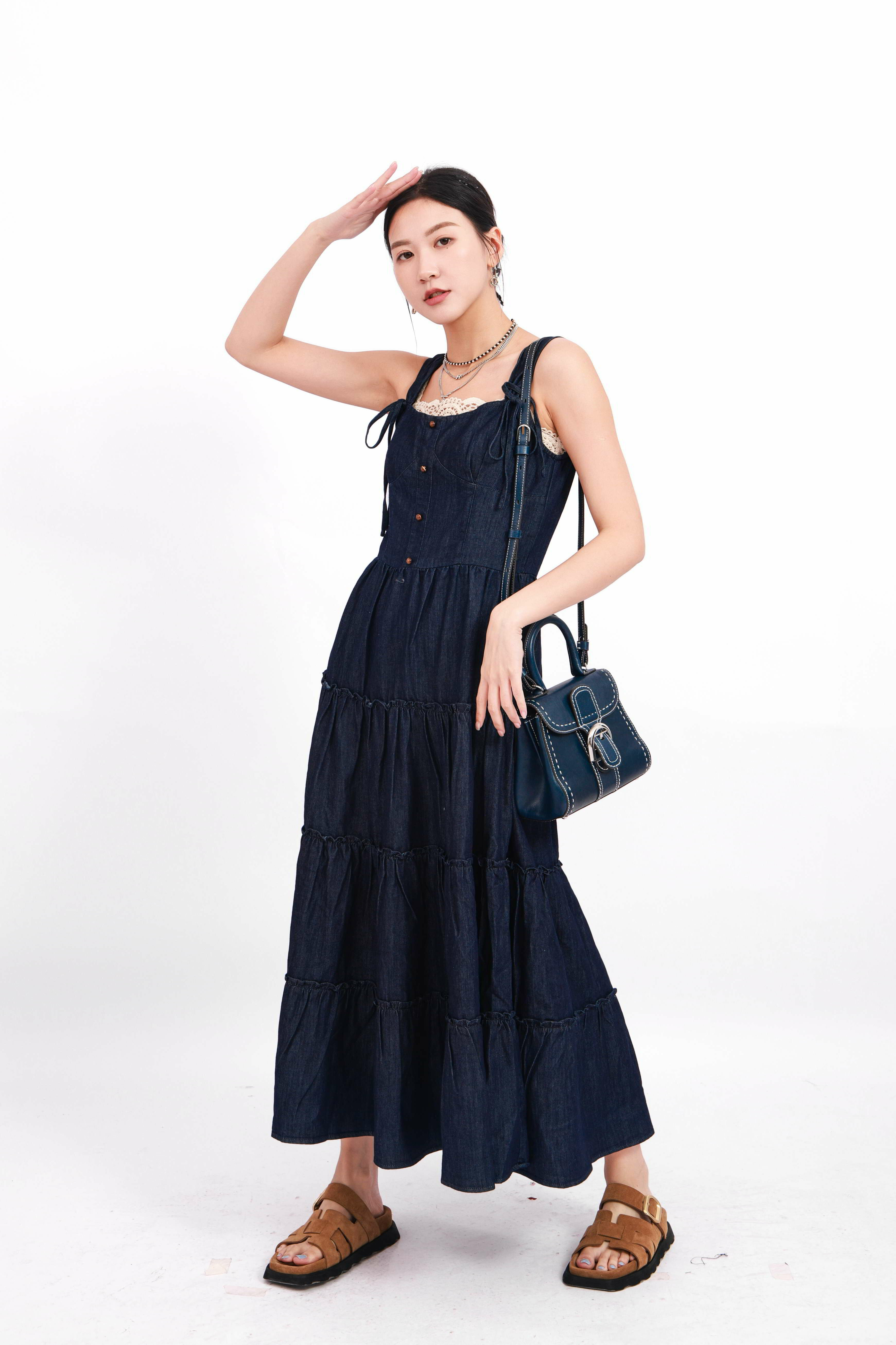 造型 968（連身裙＋吊帶底衫）
