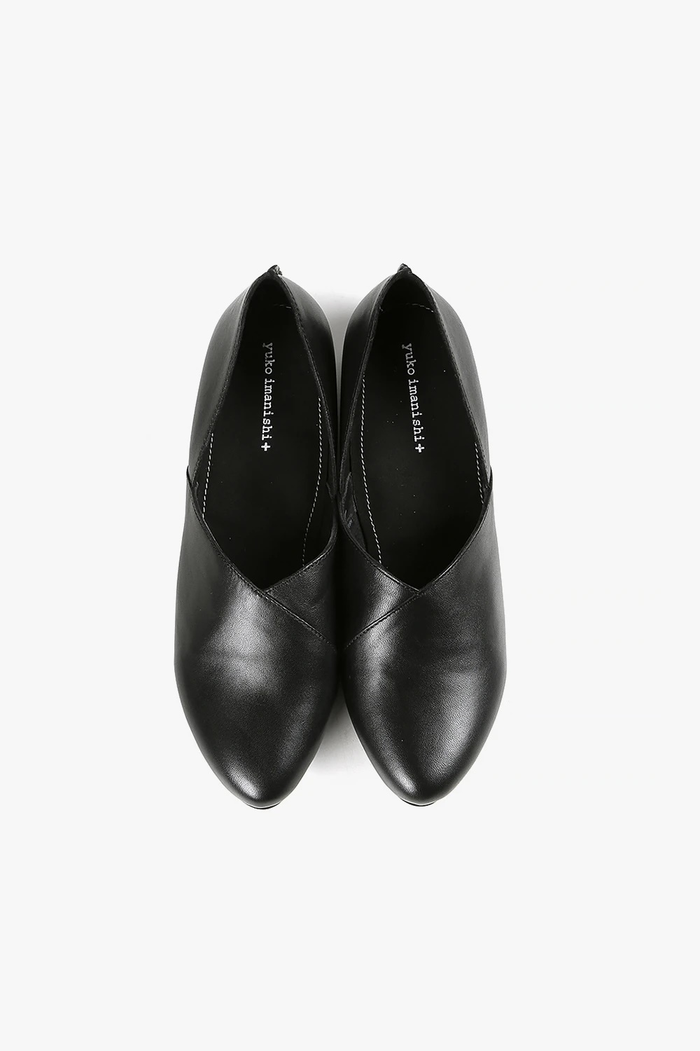 IBUKI 俐落線條交叉皮料平底鞋