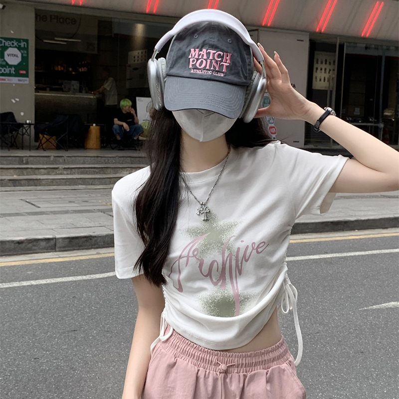 Hot selling printed short-sleeved T-shirt (white size S-L) (please contact customer service to confirm the delivery size after placing the order)
