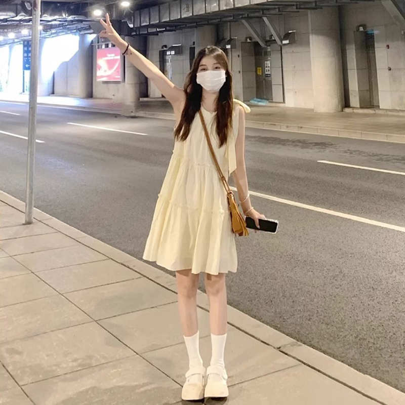熱賣連衣裙（奶黃色 S碼-XXL碼）（下單後請聯絡客服確認發貨尺碼）