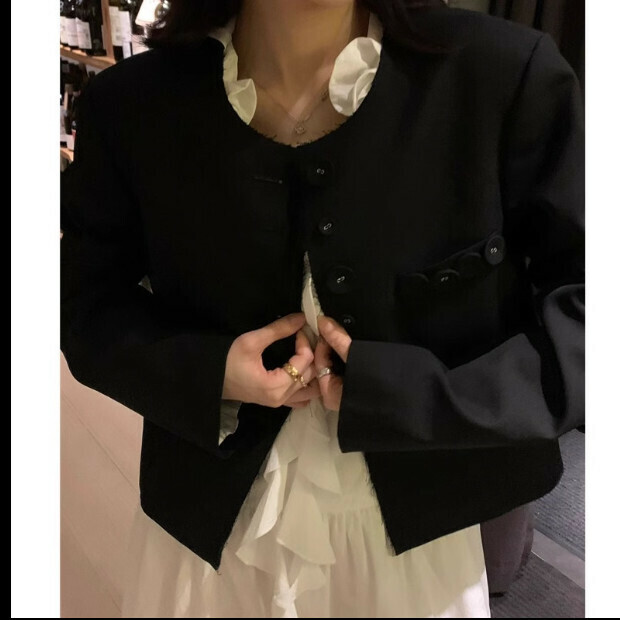 Hot selling short blazer [Jindian Black] Sizes [S-XL] [Please contact customer service to confirm the delivery size after placing the order]