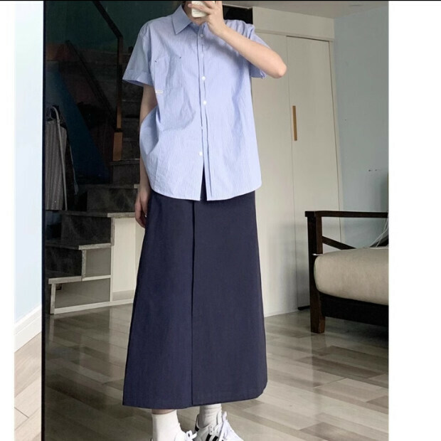 Hot selling short-sleeved striped shirt [blue striped shirt] sizes [S-XL] [please contact customer service to confirm the delivery size after placing the order]