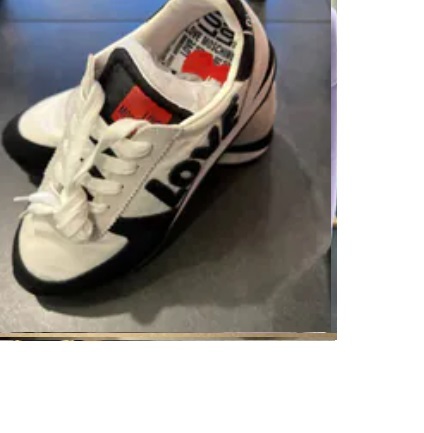 [S] LOVE MOSCHINO LOVE LETTERING LOGO EMBROIDERED SNEAKER,BLACK/WHITE, JA15322G1EIN210B (SLM341)
