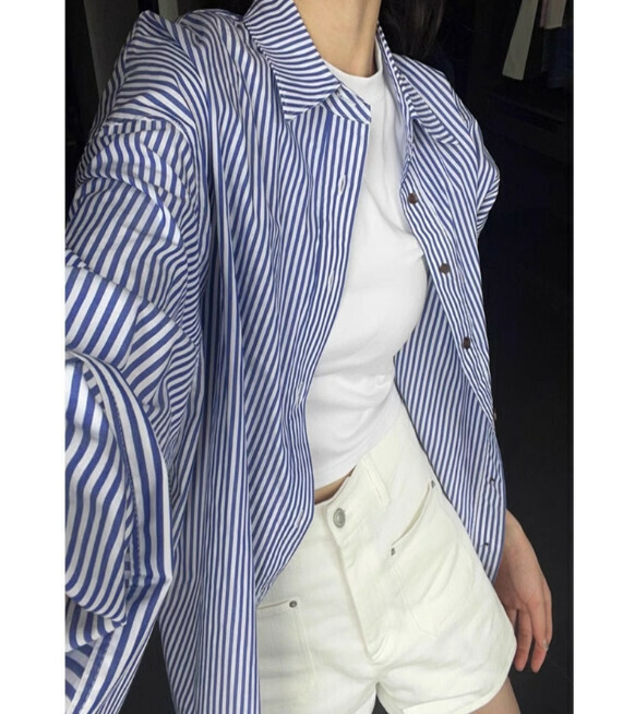 Hot selling striped casual shirt [temperament blue stripe] size [S size - XL size] [please contact customer service after placing the order to confirm the delivery size]