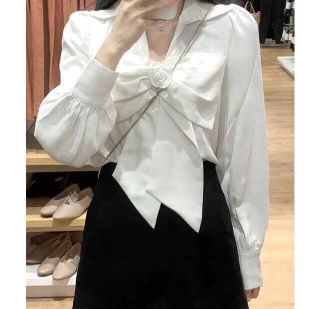 Hot selling bow white shirt [white] size [S size - XL size] [please contact customer service to confirm the delivery size after placing the order]