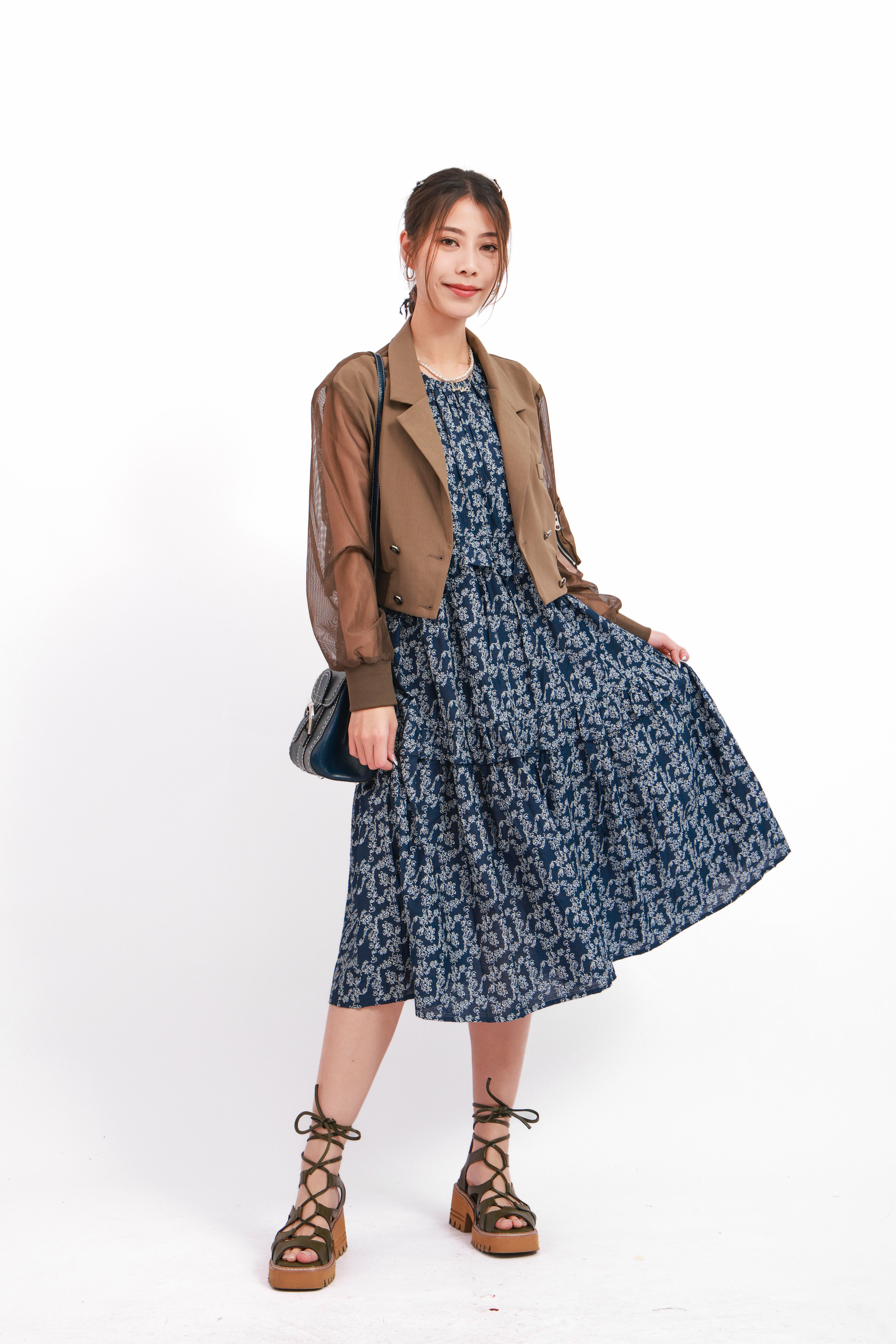 造型 981（外套＋連身裙）