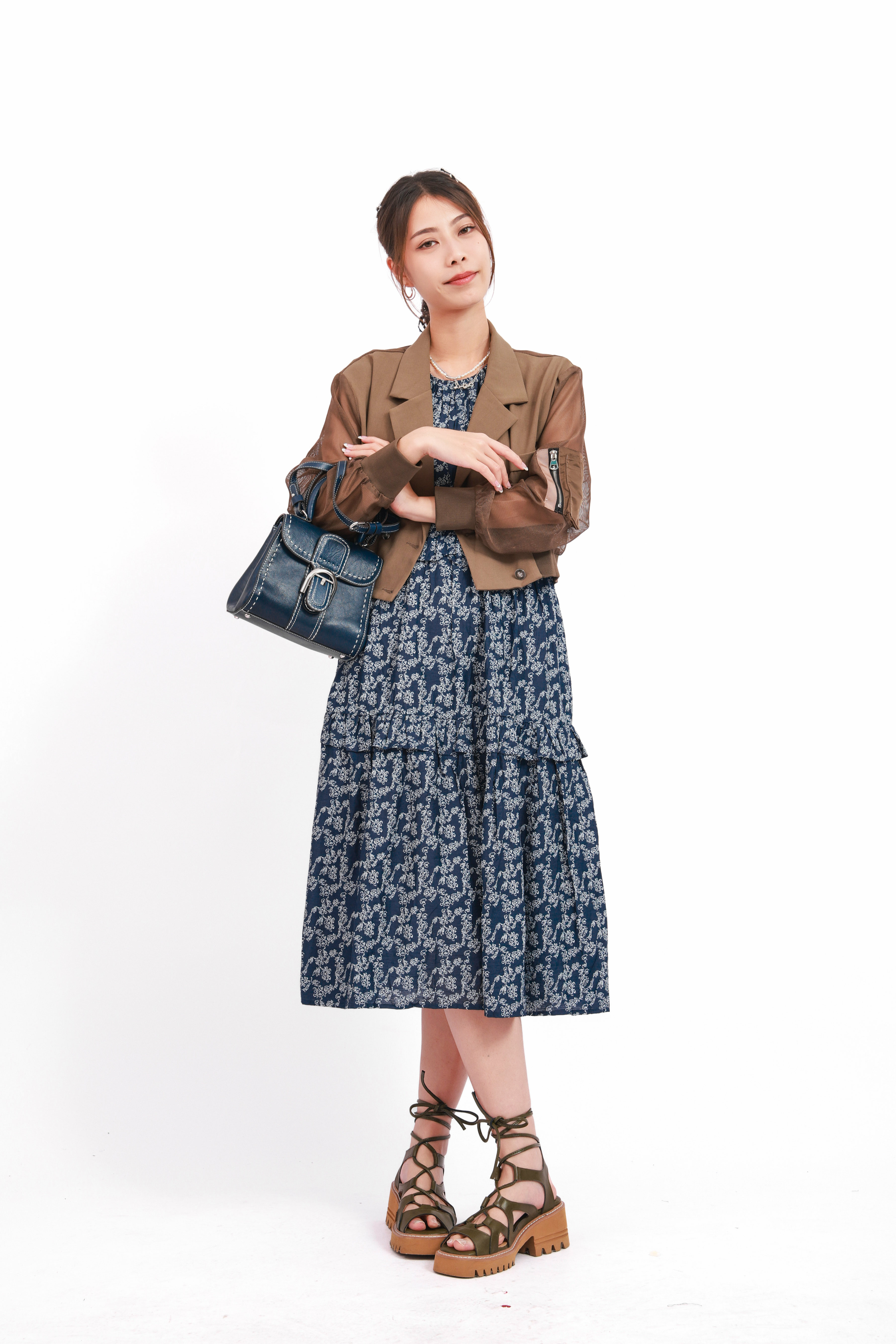 造型 981（外套＋連身裙）