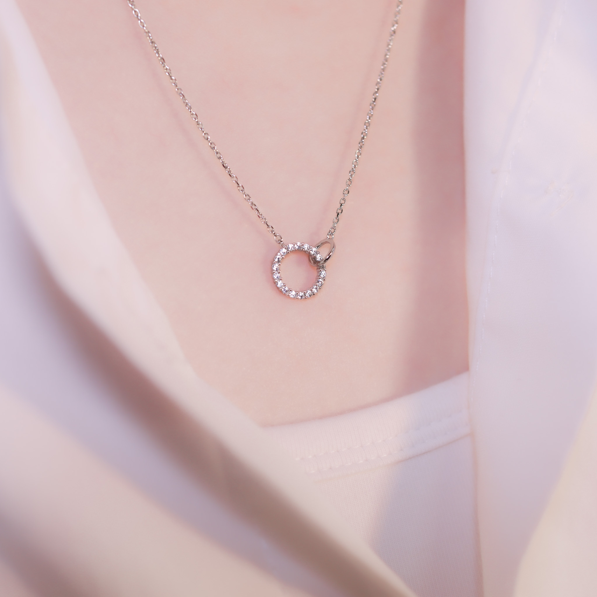 | 925 Silver・Platinum | Never Apart Necklace | NE1151 |