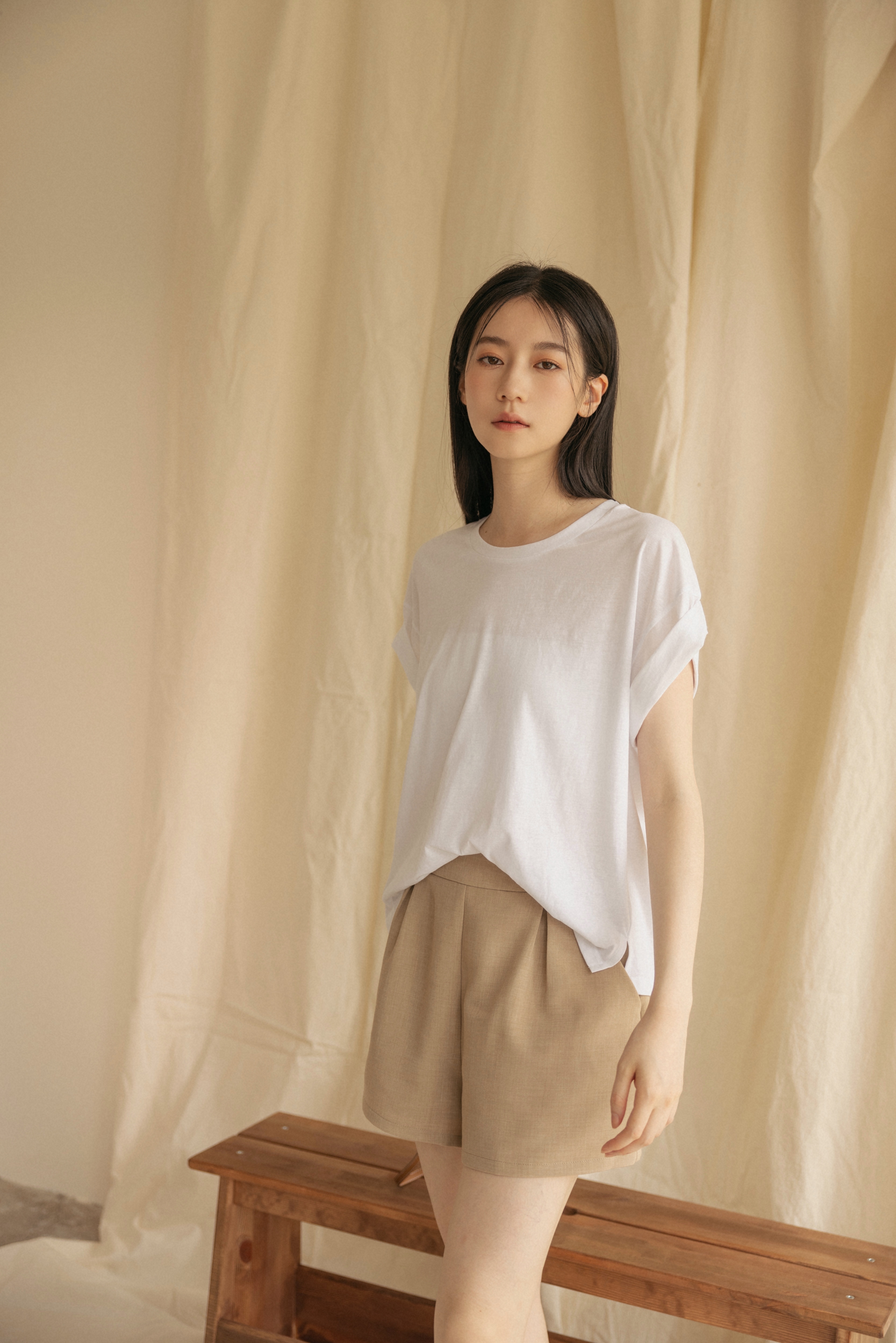 挺版彈性西裝短褲-杏