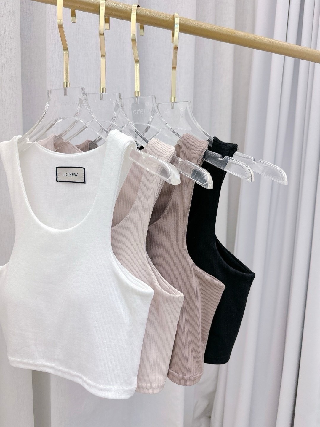 完美弧度削肩BraTop