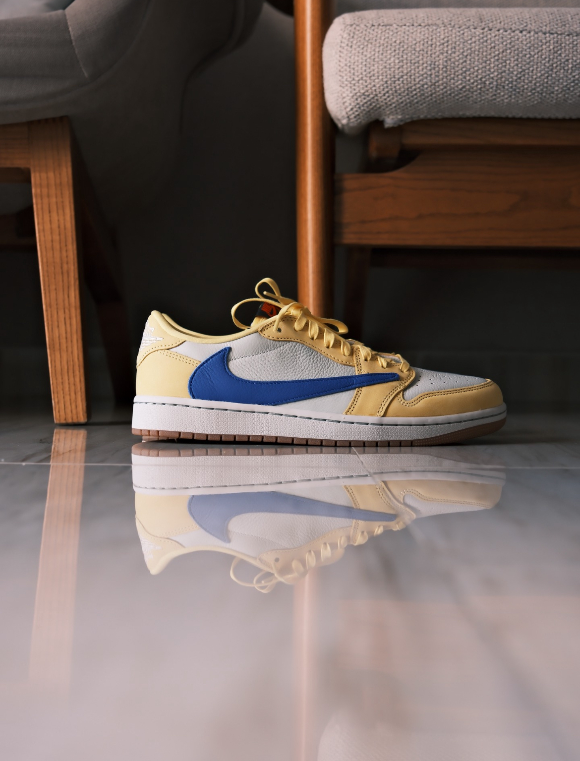 【預購】Travis Scott x Air Jordan 1 Low "Canary" 黃藍倒鉤 DZ4137-700