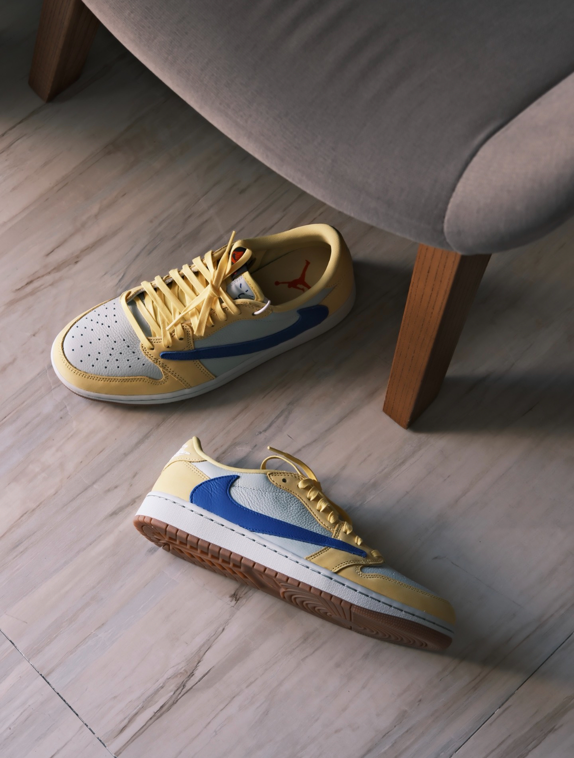 【預購】Travis Scott x Air Jordan 1 Low "Canary" 黃藍倒鉤 DZ4137-700