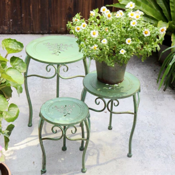 Hotly recommended iron art space, outdoor flower stand, sofa side frame, coffee table, potted plant bench [Hookwork style three-piece set] Round green