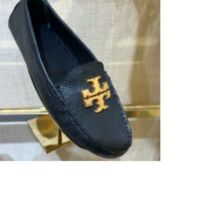 [S] TORY BURCH EVERLY DRIVER,PERFECT BLACK/ROLLED BRASS, 85159-001 (STB554)