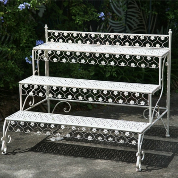 Hotly recommended iron art space, outdoor flower stand, potted plant bench, corridor shelf [Old White] Hollow Style