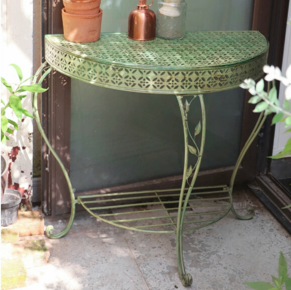 Hotly recommended iron space, outdoor flower stand, potted plant stool, corridor shelf, coffee table [semi-circular style, old green]