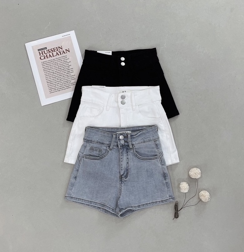 雙釦後半弧口袋牛仔短褲 3925