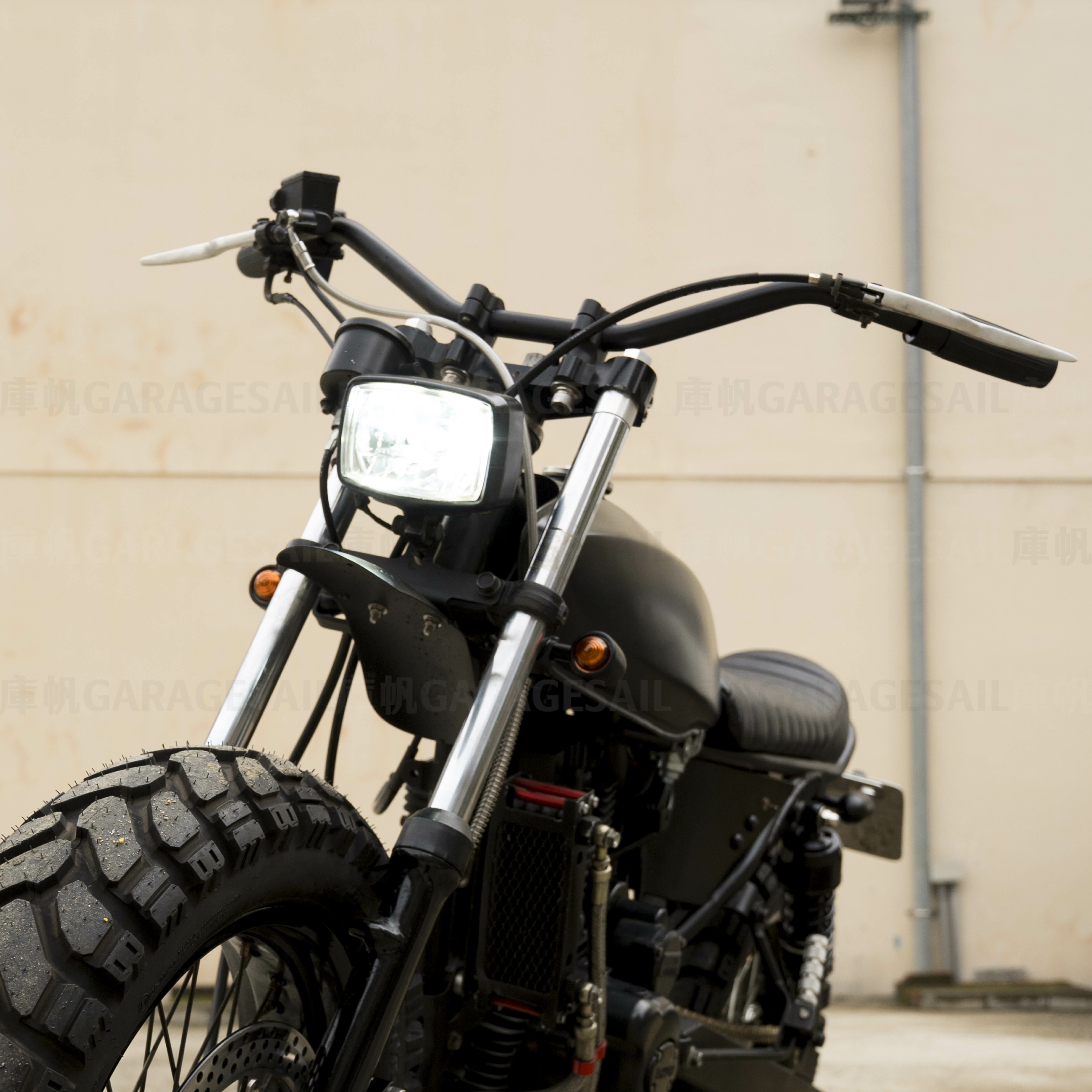 長方形 下鎖式 大燈 亮黑