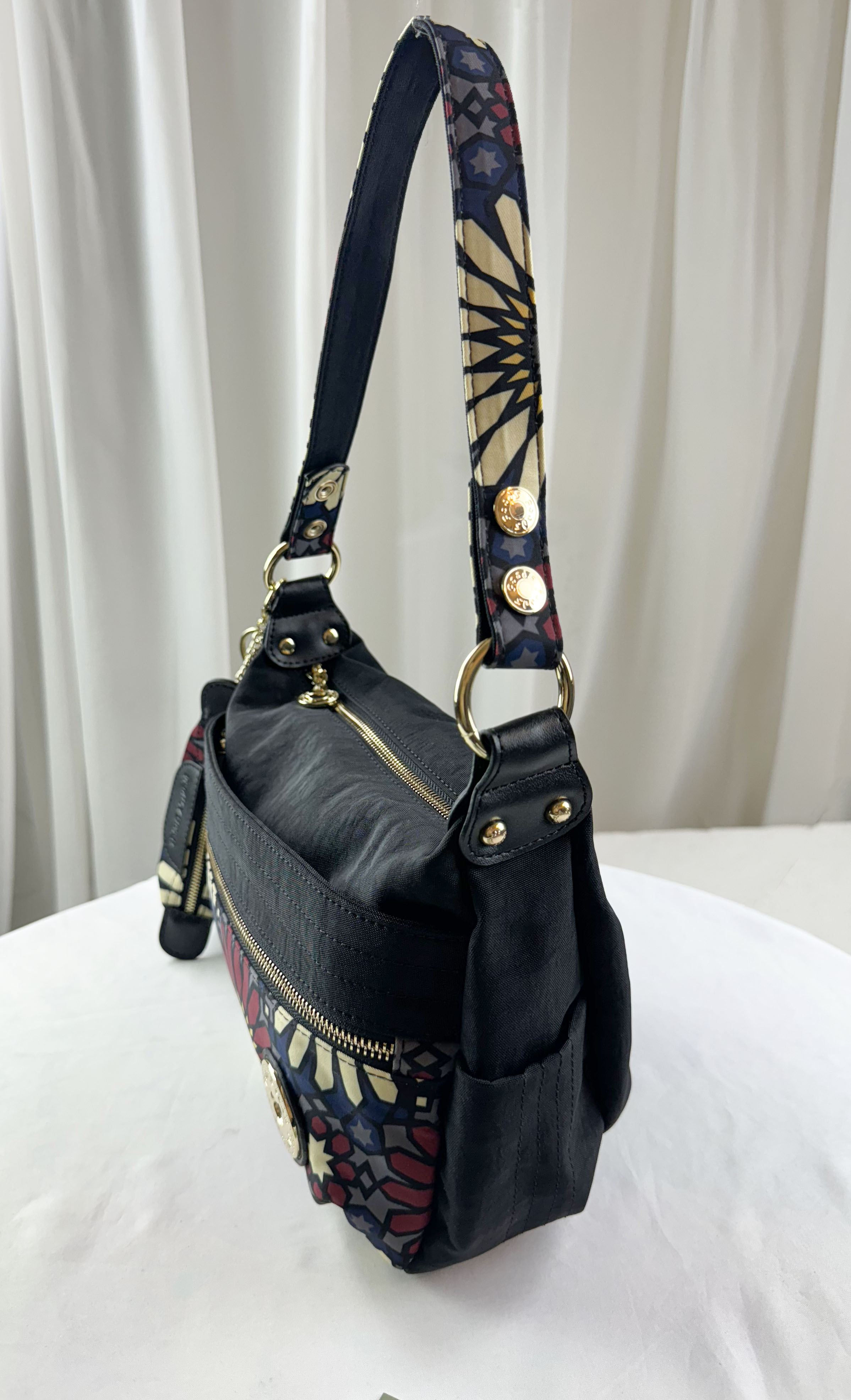 FamilyBear 黑紫花拼色防潑水側背包 附零錢包 #29590