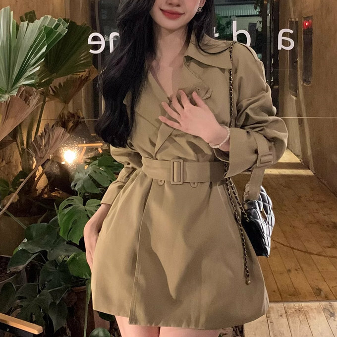 熱賣風衣短外套(S/M碼)(卡其色)(下單後聯絡客服確認發貨尺碼)