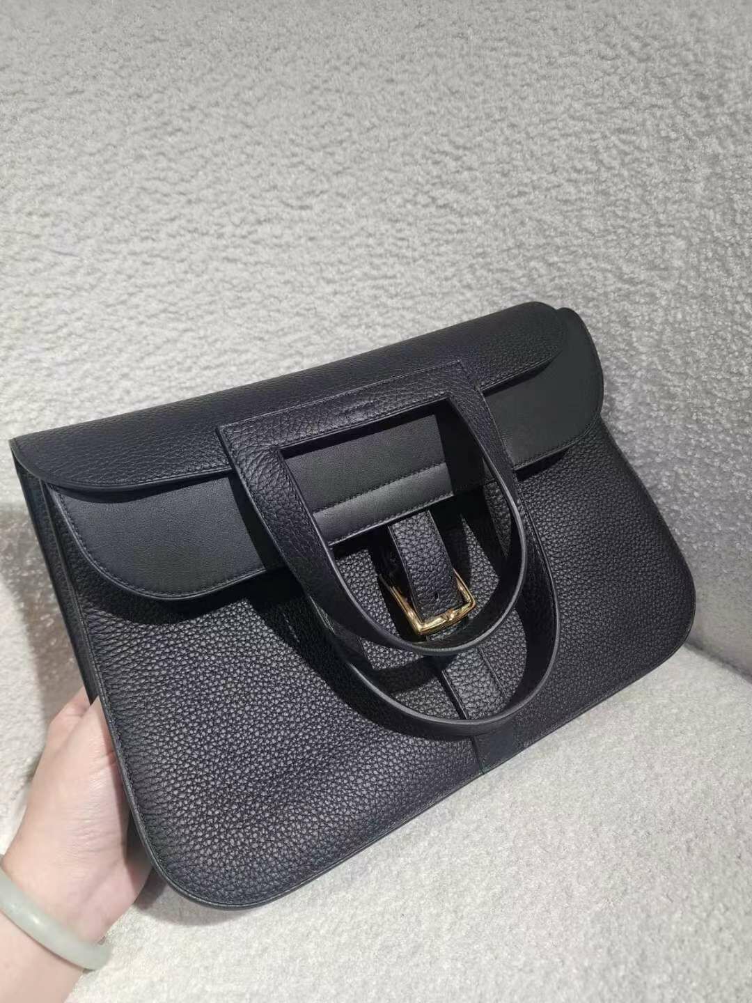 Halzan 31 89 noir cc tc B