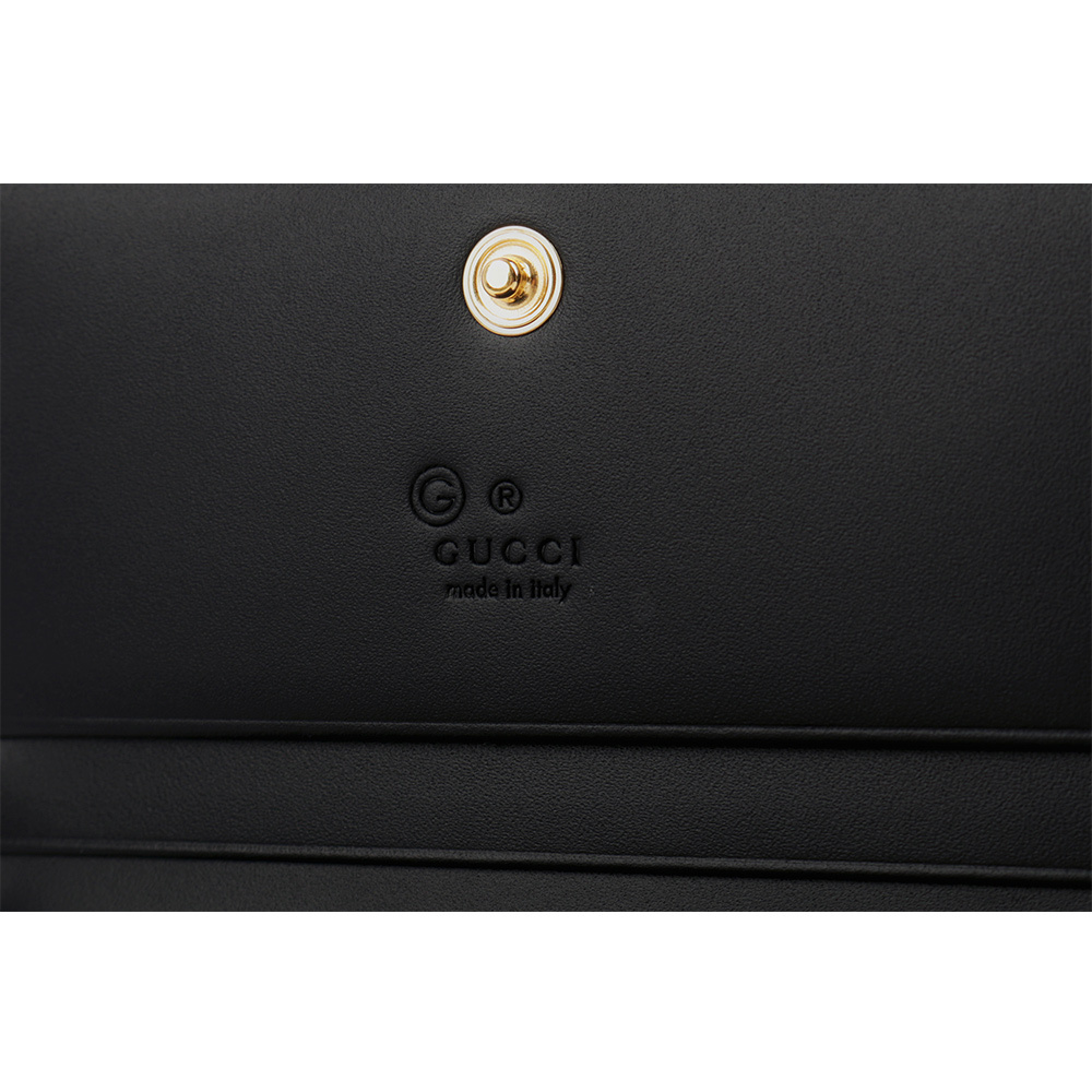 【GUCCI】GG Logo 大標誌壓印牛皮二折卡片小短夾(黑色) 779810 CWC1G 1000