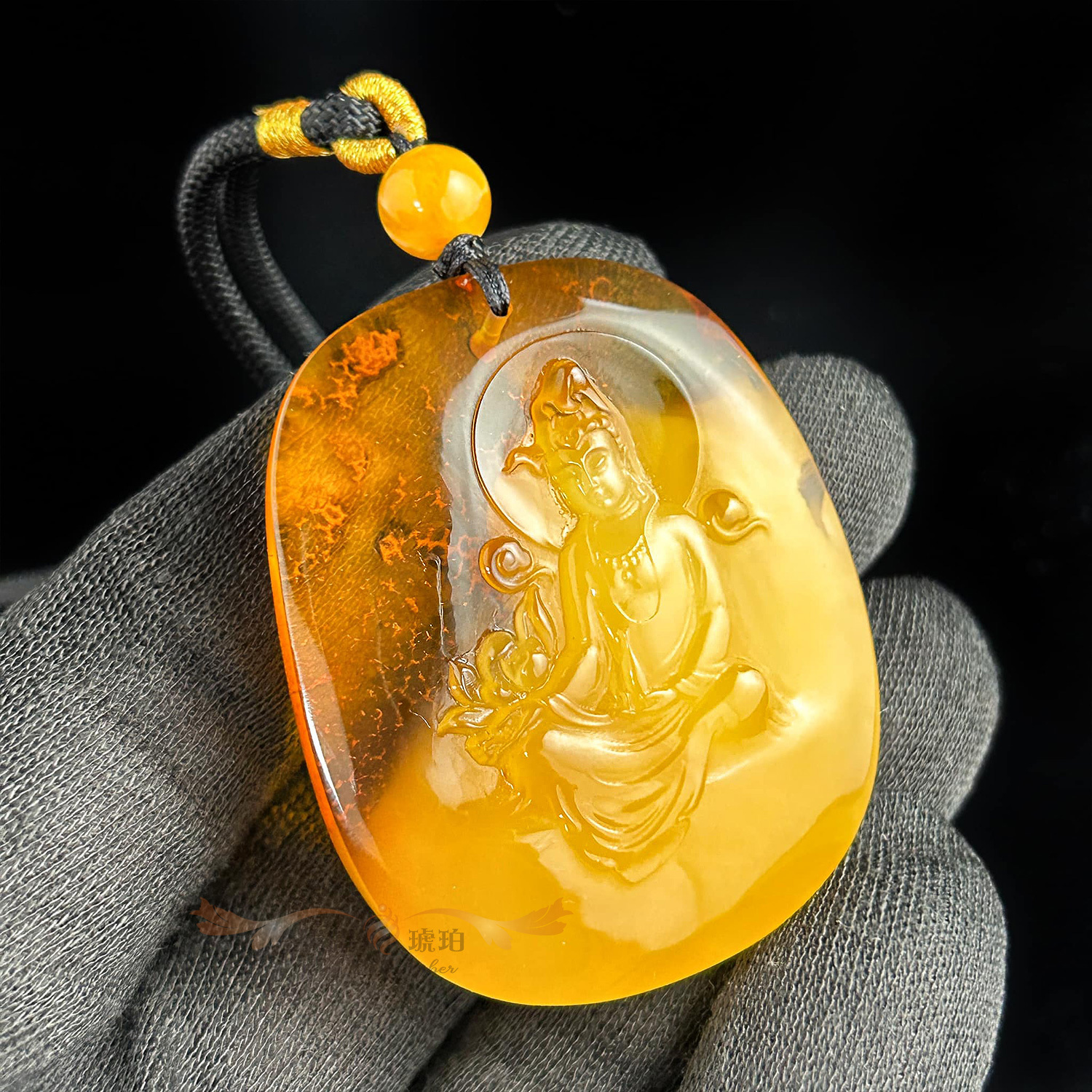 (已結緣)收藏款天然氧化留皮波羅的海金絞蜜蠟自在觀音正規掛件