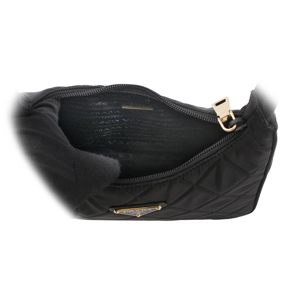 【PRADA】金色三角牌Logo 菱格紋尼龍迷你手提包(黑色) 1NE051 2DYC F0002