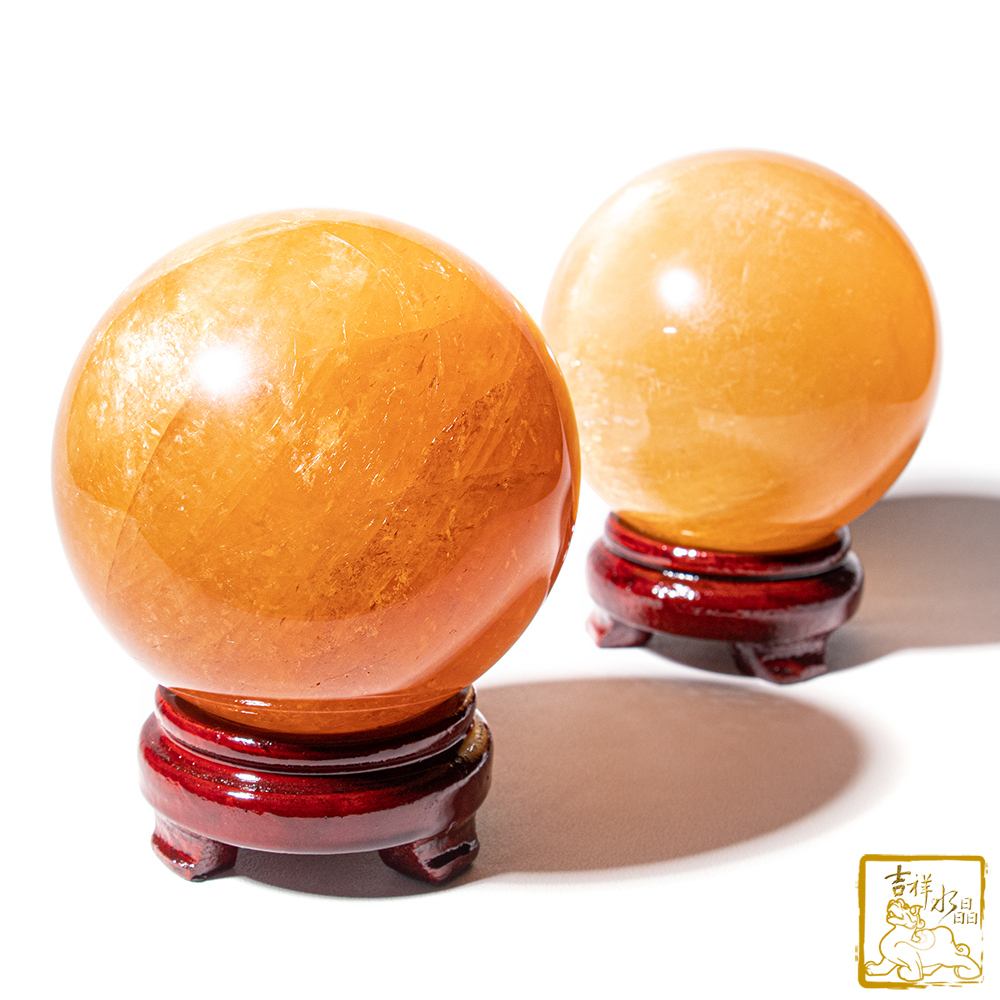 黃冰洲石球 11cm 自信財富