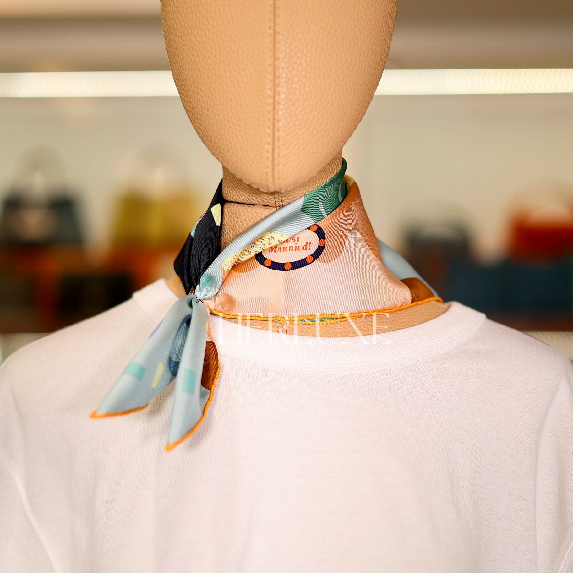 Scarf 100% soie 45x45cm