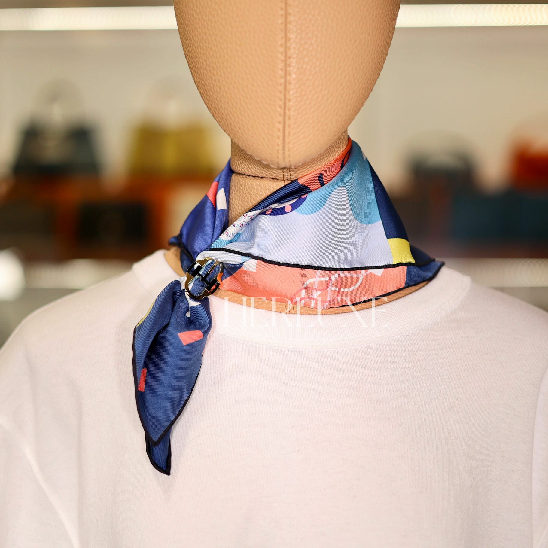 Scarf 100% soie 45x45cm