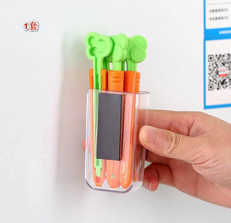 1 set of carrot food bag sealing clips 5 + magnetic storage shelves