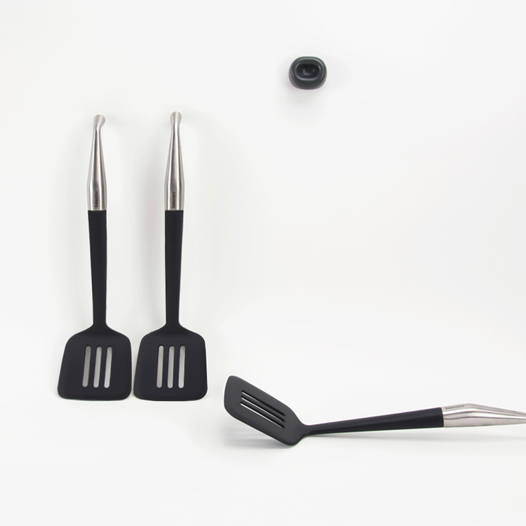 Bewater 不銹鋼式把手鍋鏟(附可吊掛貼吸盤)黑色