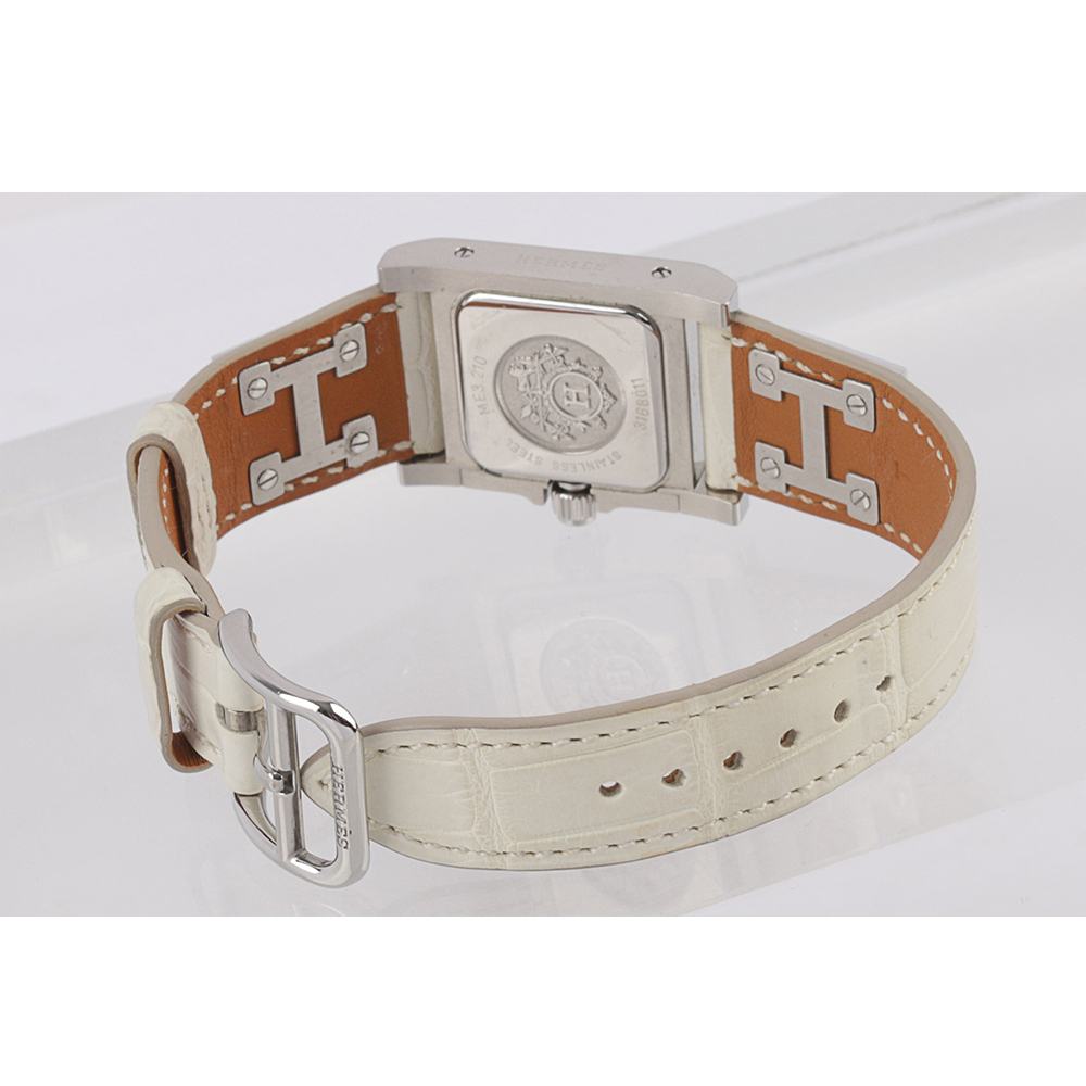 【HERMES】Medor GM 銀色鉚釘翻蓋手錶(米白色) HE79000019