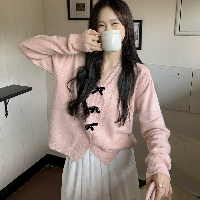 Hot selling cute bow knitted sweater (size S-L) (pink) (contact customer service after placing order to confirm delivery size)