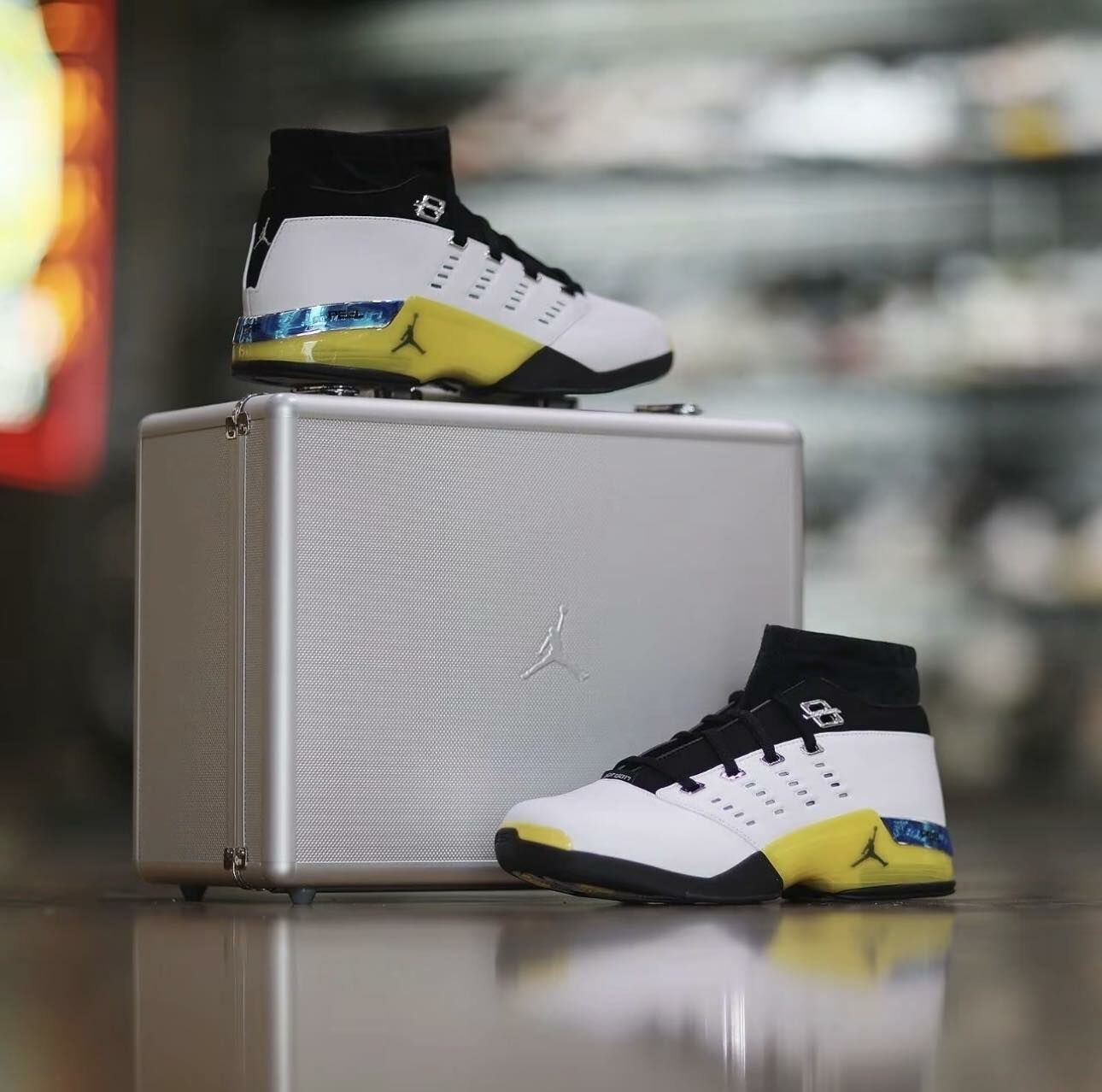 Air Jordan 17 Retro Low All-Star Lightning 全明星 閃電(附上鐵盒)