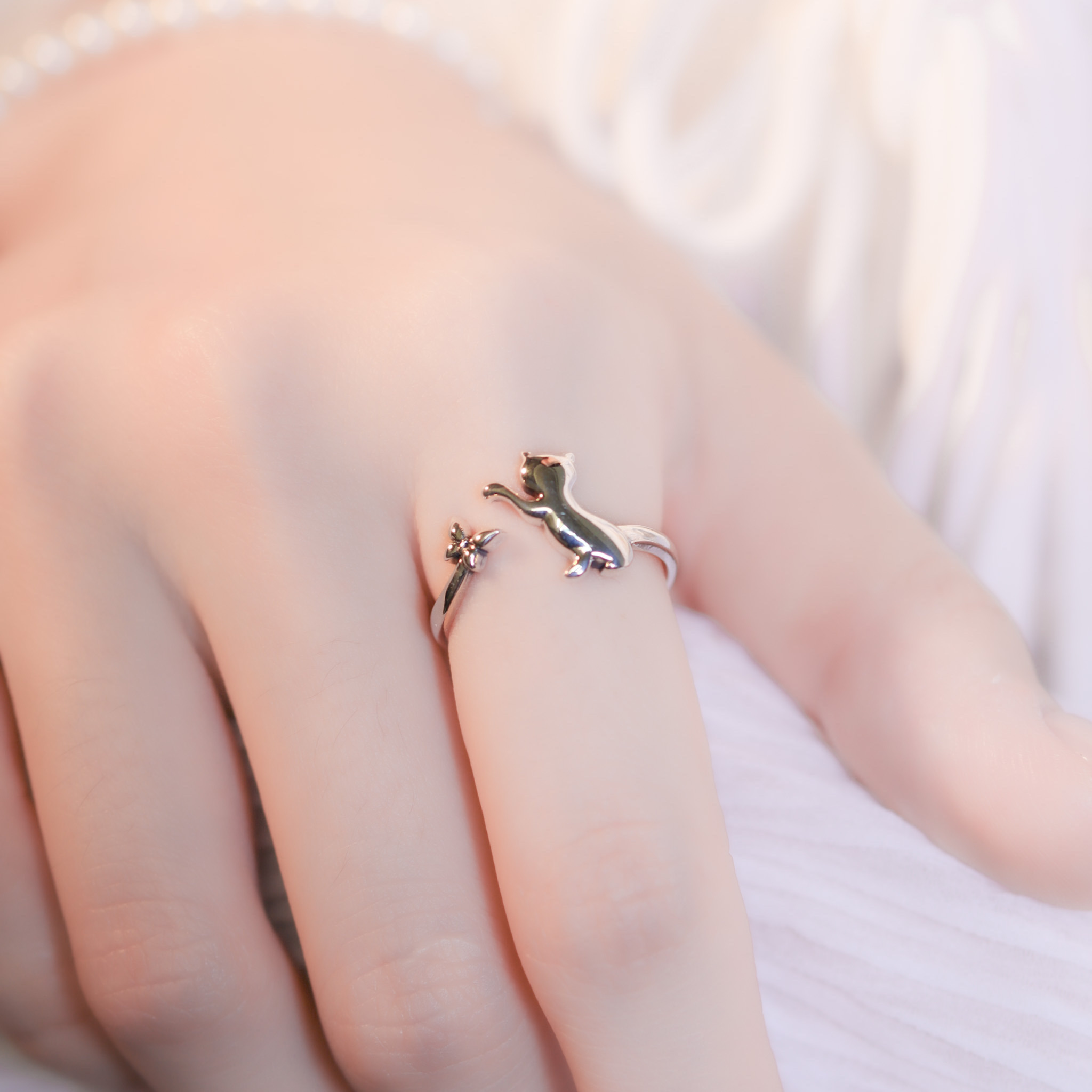 | 925純銀・厚鍍白金 | 嬉蝶貓咪戒指  | RI0673 |