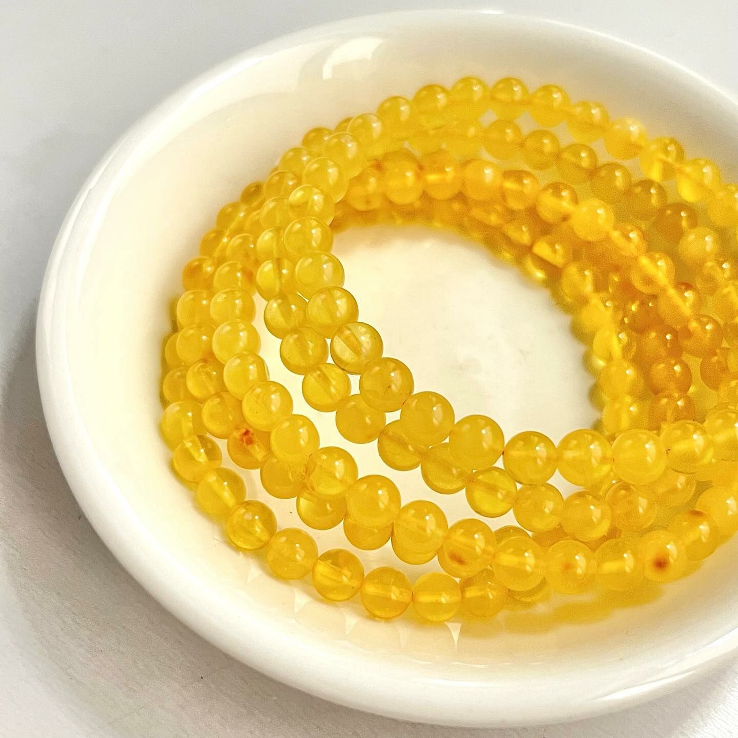 [原石] 琥珀蜜蠟手串