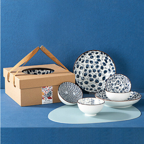 【4 bowls and 2 plates-blue and white 4 Japanese-style box heaven and earth cover】 Japanese ceramic tableware blue and white porcelain bowl set gift box 