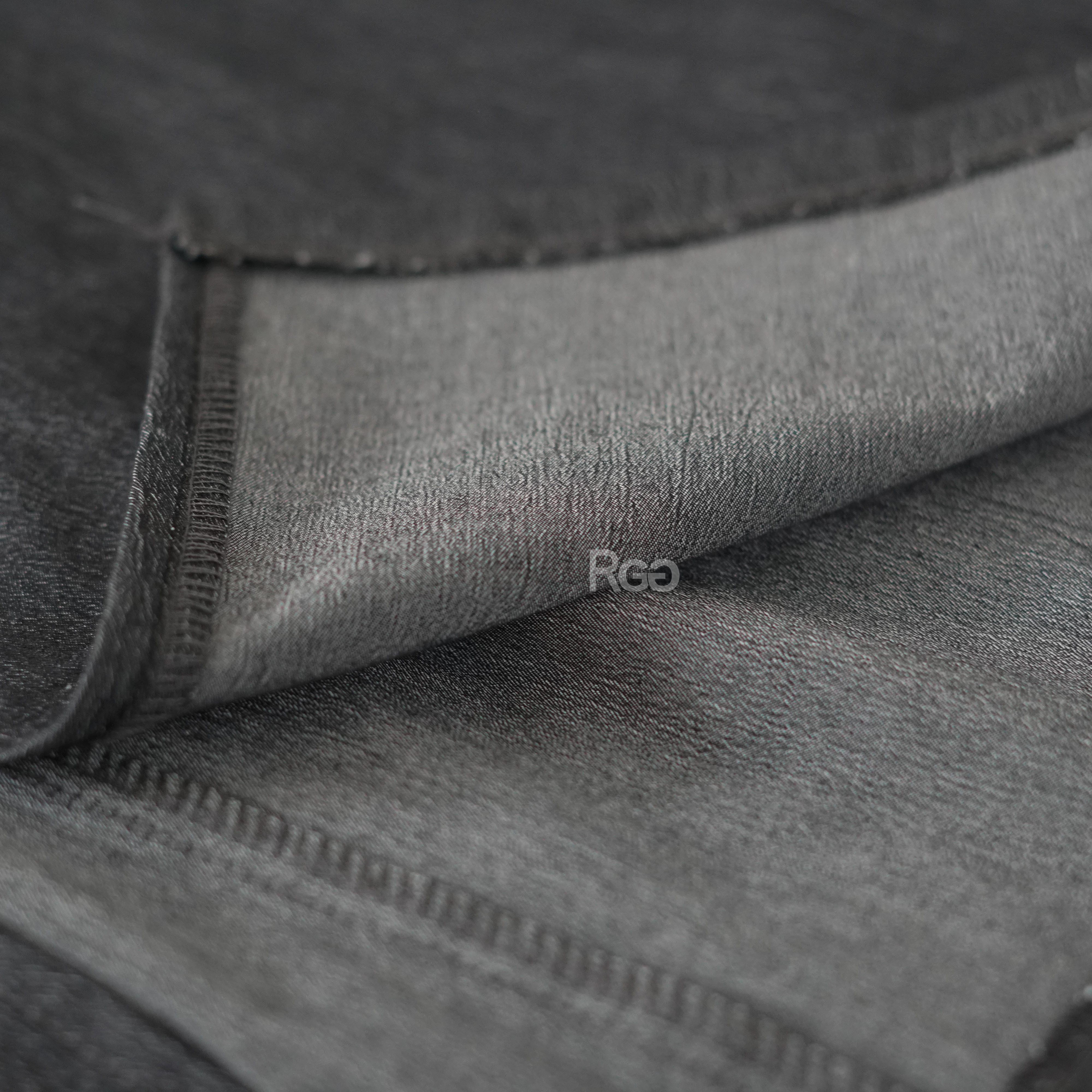 #74925 前開衩水洗直筒裙材質特寫照