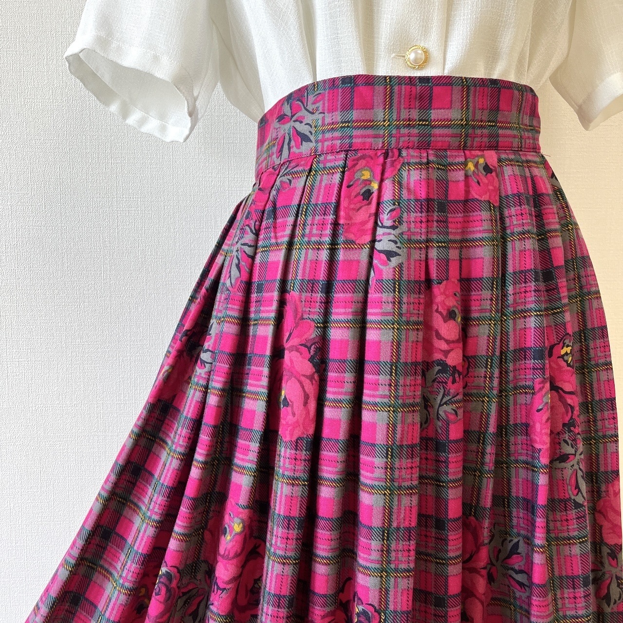 台灣製桃紅色格紋玫瑰花半身裙