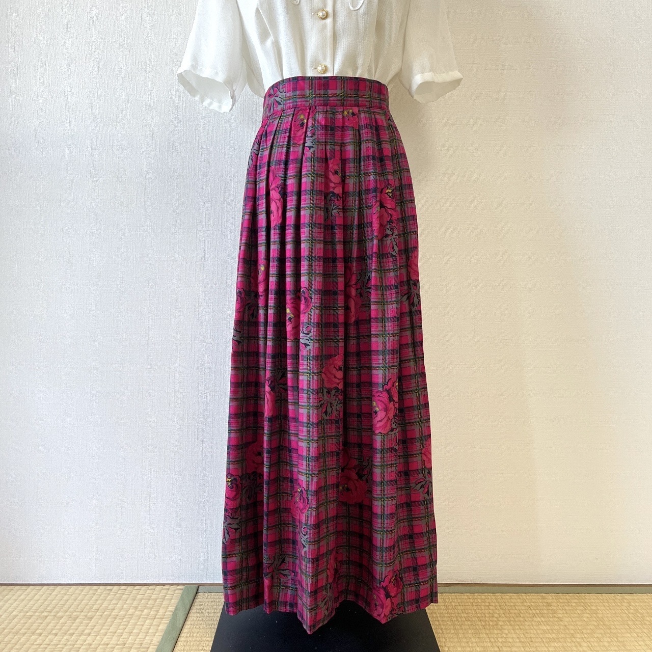 台灣製桃紅色格紋玫瑰花半身裙