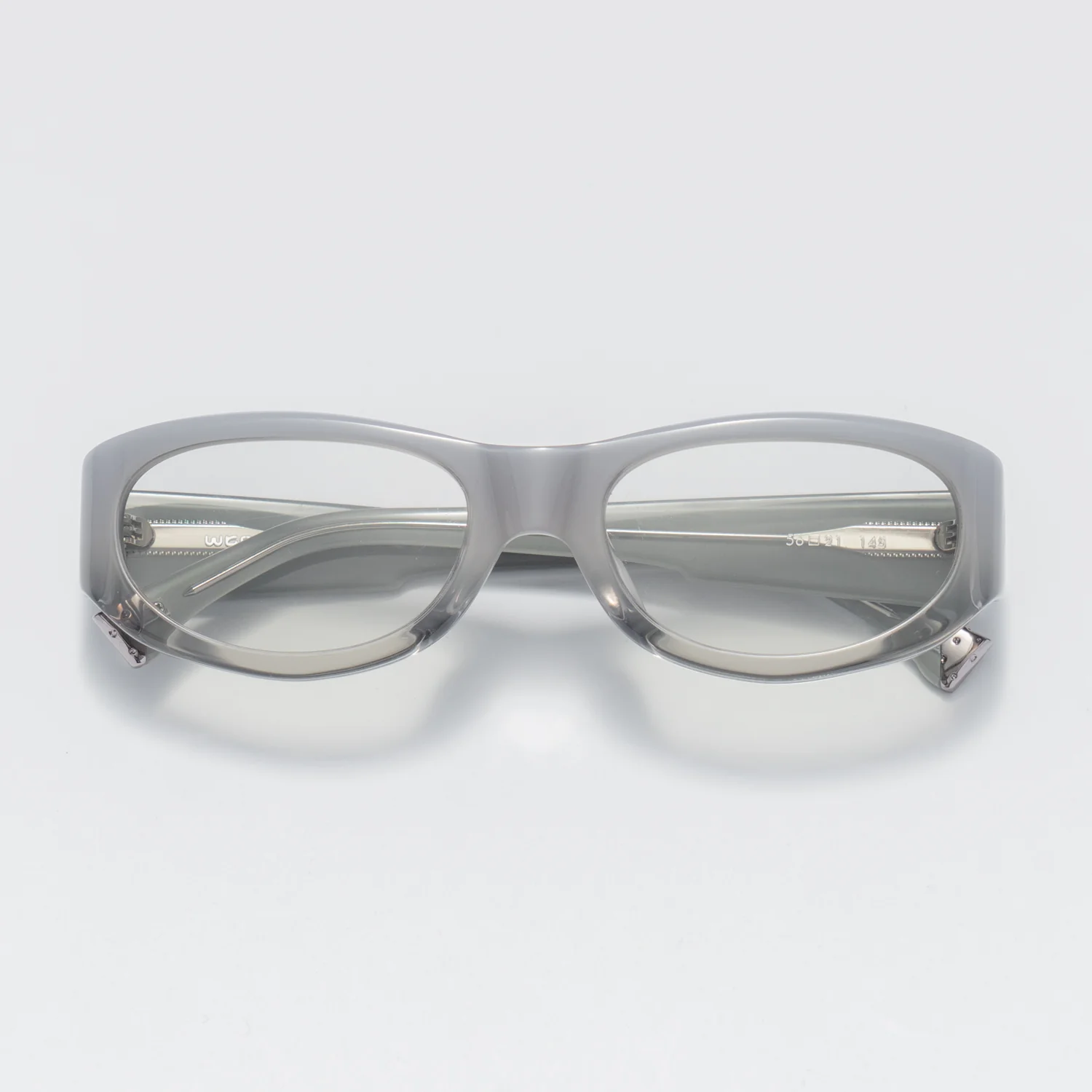 WTNC x Plateau Studio x KlassiC / fade sunglasses - fade grey
