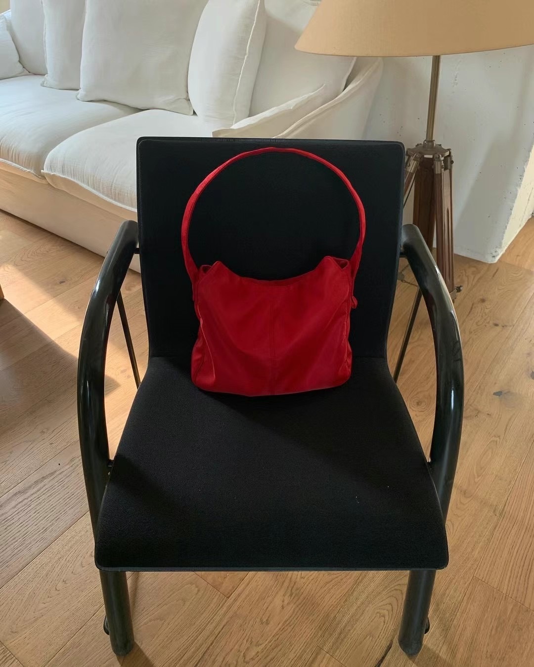 #228PA001 Cozy vibe bottom nylon hobo bag (2色)