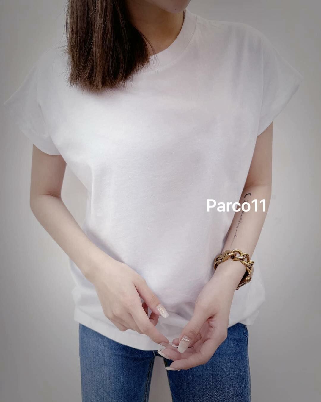 【一定要囤的百搭素白tee】（預購）