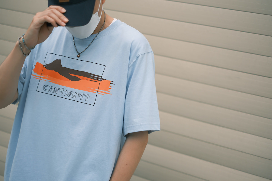 ｜限時百元驚爆價🔥|🇺🇸 CARHARTT 山峰落日 Logo Tee