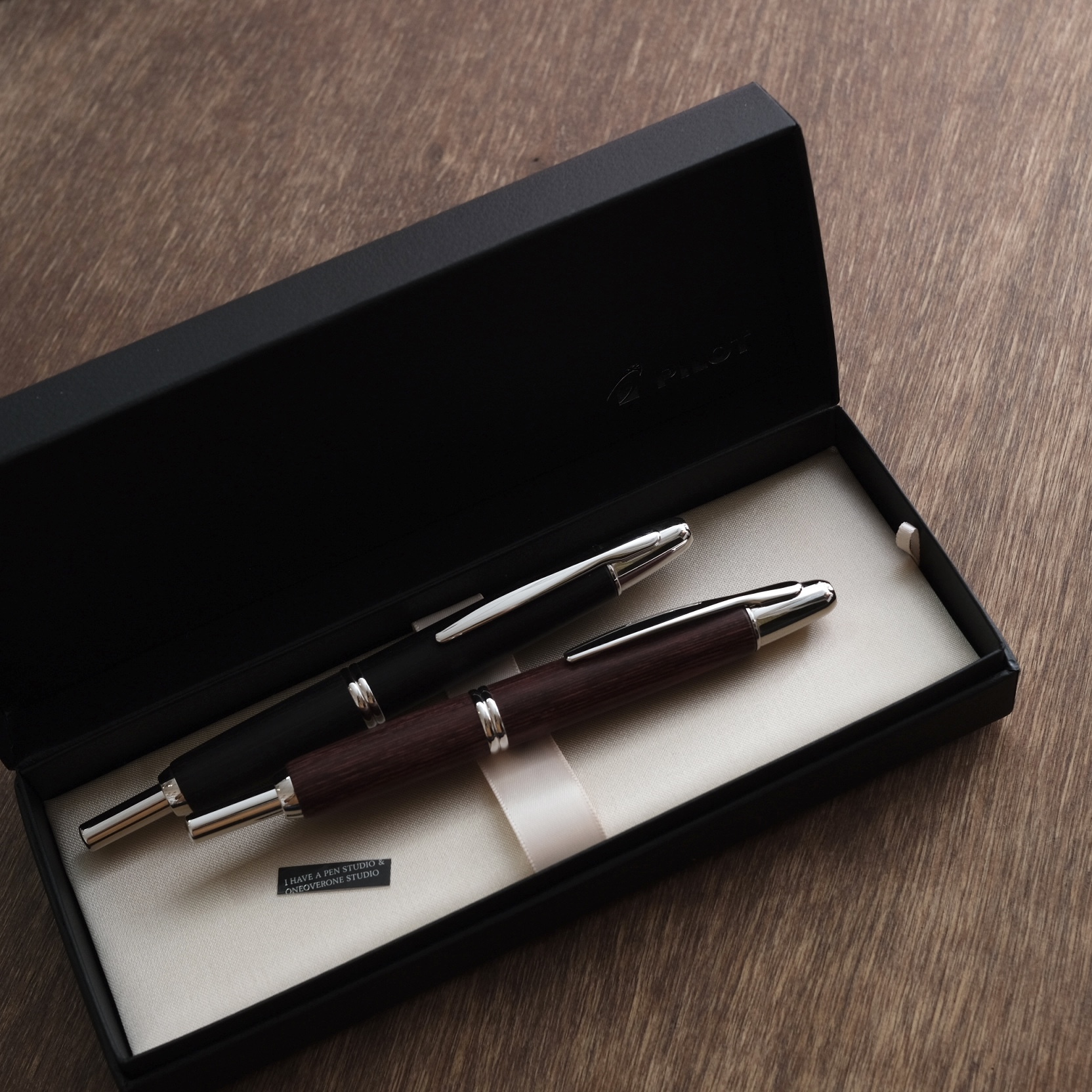 Pilot Capless 18K尖 木軸筆桿 按壓式鋼筆｜日本 百樂