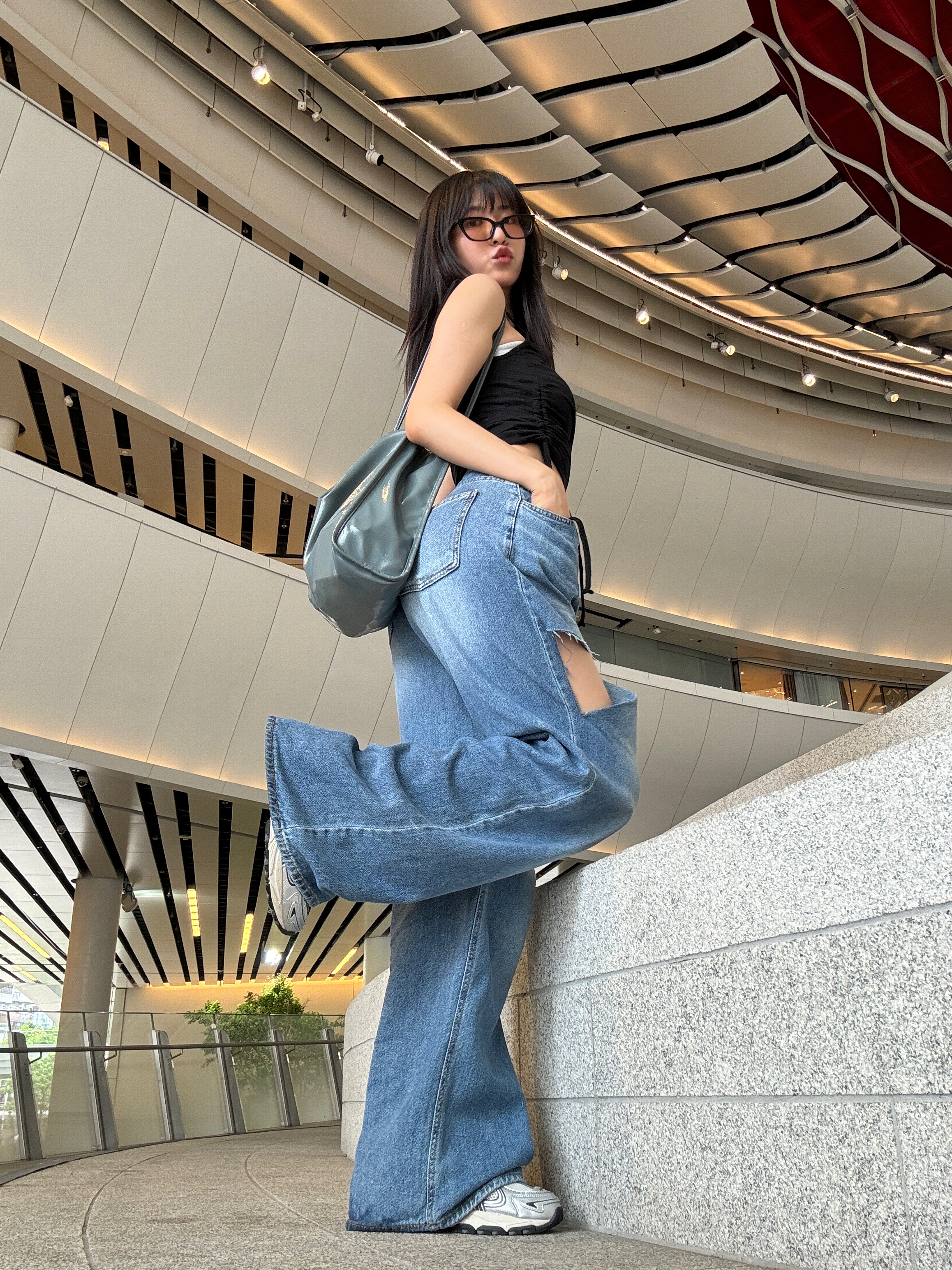 深淺色M碼現貨/訂購)必買❤️‍🔥高腰寬鬆軟薄破洞牛仔褲 P0601 (淺藍/深藍)